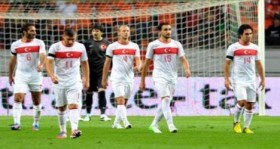 turkiye estonya yi konuk ediyor selcuk inan ilk 11 de yok futbolistan