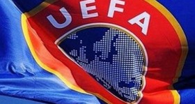 uefa-dan-inter-kulubu-ne-e-irkcilik-cezasi-futbolistan