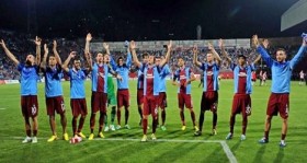 UEFA, Trabzonspor - Kukesi ilk maçın sahasını değiştirdi!.. 2 uefa-trabzonspor-kukesi-ilk-macinin-sahasini-degistirdi-futbolistan