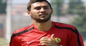 veysel-sari-eskisehirspor-da-kaldi-futbolistan