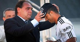 yildirim demiroren den kirilamayacak rekor futbolistan