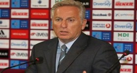 yildirim demiroren in adayligi galatasaray i ikiye boldu futbolistan