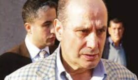 Savcılık şike olayının baş kahramanı Ali Fevzi Bir hakkında yakalama kararı verdi. Dosyada adı bulunanlar arasında Sadık İlhan, Samet Aybaba, Hasan Vezir'de var