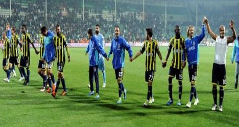 Yeni şike yasasına göre Fenerbahçe -27 puandan başlayabilir!.. 1 fenerbahce eksi 27 puandan baslayabilir futbolistan1