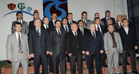 Trabzonspor Yönetimi’nden Fenerbahçe’ye sert cevap! 1 trabzonspor yonetimi nden fenerbahce ye sert cevap futbolistan1