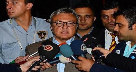 Şükrü Ergün'den Mahmut Uslu'ya gönderme; Fenerbahçe mağdurları oynuyor!.. 1 sukru ergun den mahmut uslu ya gonderme fenerbahce magdurlari oynuyor futbolistan1