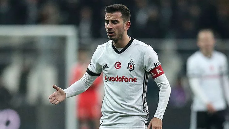 Oğuzhan Özyakup da parasal konulardaki iddiaları yalanladı! 5 Oğuzhan Özyakup da parasal konulardaki iddiaları yalanladı!