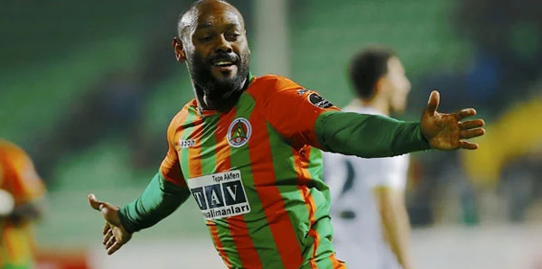 Alanyaspor, Vagner Love için Beşiktaş'ı dava ediyor! 3 Alanyaspor, Vagner Love için Beşiktaş'ı dava ediyor!