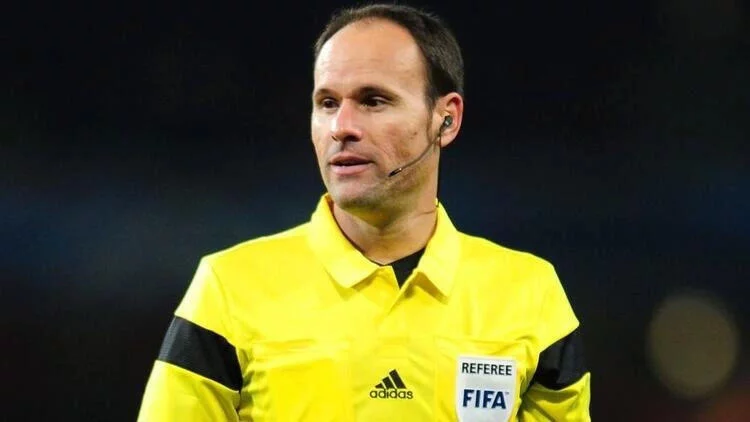 Şampiyonlar Ligi finalini Antonio Miguel Mateu Lahoz yönetecek 1 Antonio Miguel Lahoz