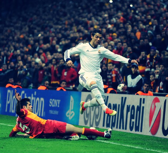 Gökhan Zan, Real Madrid maçının da bulunduğu birçok maçta forma giymiş ve özelikle Cristiano Ronaldo'ya karşı başarılı performansıyla övgü toplamıştır.