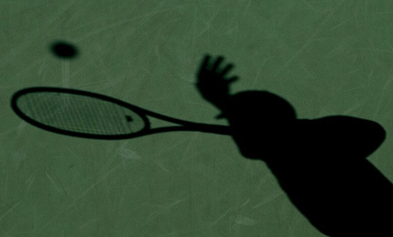 Karar çıktı! 7 kişi spordan men edildi 1 Uluslararası Tenis Dürüstlüğü Ajansı, şikeye karışan 7 kişinin spordan men edildiğini duyurdu.