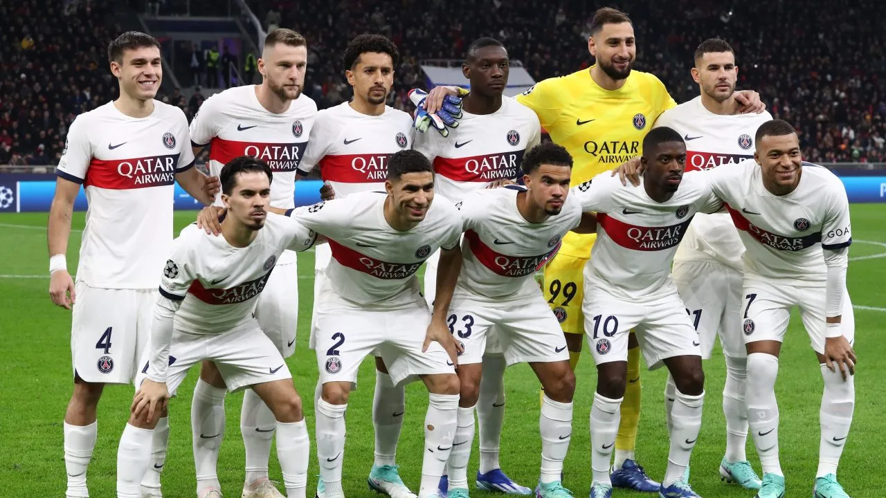 Fransız kulübü PSG’nin 12,5'luk hissesi 4,25 milyar avroya ABD'li Arctos Partners şirketine satıldı.