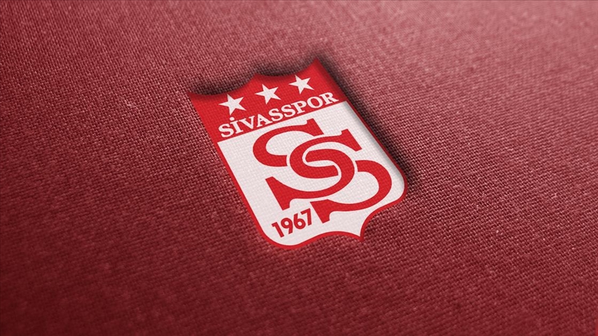 Sivasspor ile ilgili en önemli haberleri, Sivas'ta ki güncel gelişmeleri Futbolistan Sivasspor Haberleri sayfasından takip edebilirsiniz.