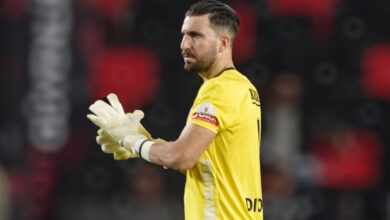 Dioudis yedi! Sivasspor ayağa kalktı 7 Trendyol Süper Lig'de Gaziantespor'un Alanyaspor'a 1-0 yenildiği karşılaşmada kaleci Sokratis Dioudis'in yediği gol düşme hattındaki Sivasspor camiasını harekete geçirdi