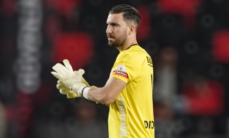 Dioudis yedi! Sivasspor ayağa kalktı 1 Trendyol Süper Lig'de Gaziantespor'un Alanyaspor'a 1-0 yenildiği karşılaşmada kaleci Sokratis Dioudis'in yediği gol düşme hattındaki Sivasspor camiasını harekete geçirdi