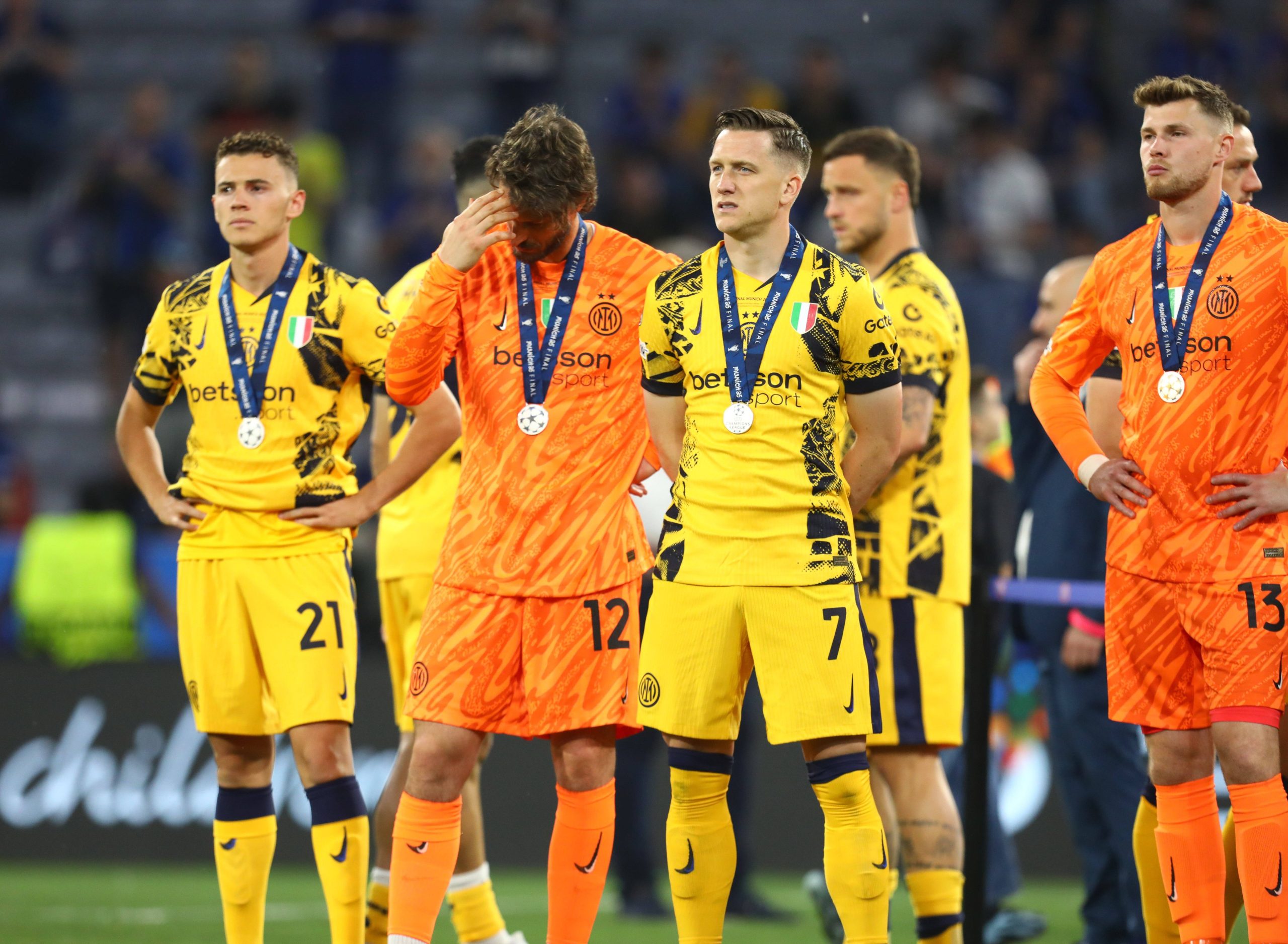Inter'in 2016-19 yılları arasında Finansal Fair Play’i delmek için yaklaşık 300 milyon Euro’luk sahte sponsorluk anlaşmaları yaptığı iddia ediliyor