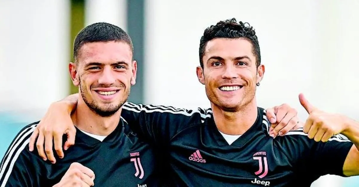 Merih Demiral ile ilgili haberleri Futbolistan Merih Demiral sayfalarından takip edebilirsiniz.