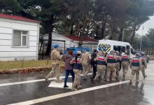 İstanbul Emniyeti’nin 5 ilde düzenlediği yasa dışı bahis operasyonunda 8 şüpheli gözaltına alındı.