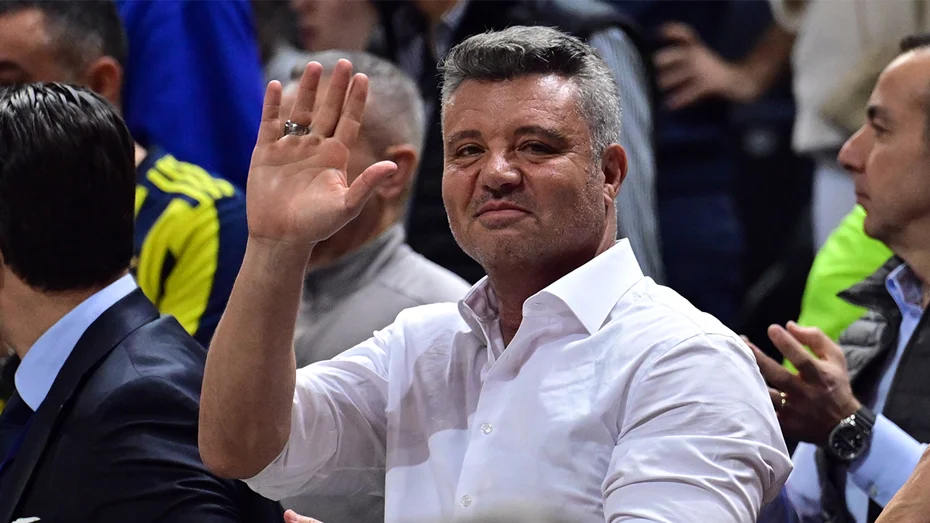 Sadettin Saran ile ilgili tüm haberler Futbolistan'da Sadettin Saran haberleri, gelişmeleri ve Sadettin Saran fotoğrafları yer alıyor.