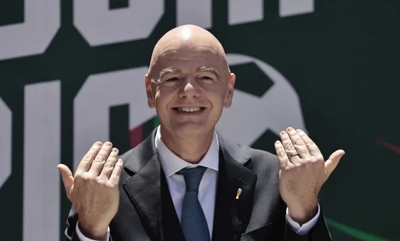 Gianni Infantino'nun gözü 64 takımda 1 Gianni Infantino ile ilgili tüm haberler Futbolistan'da Gianni Infantino haberleri, gelişmeleri ve Gianni Infantino fotoğrafları yer alıyor.