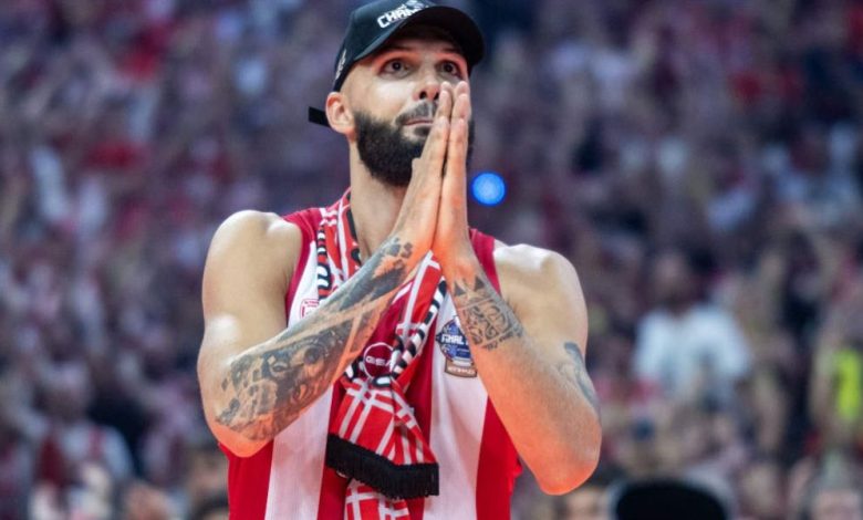Yunan basketbol transfer yağmuru hız kesmiyor: Trinchieri PAOK'ta rüya takım mesajı verdi 1 Olympiacos EuroLeague sampiyonlugu Fournier