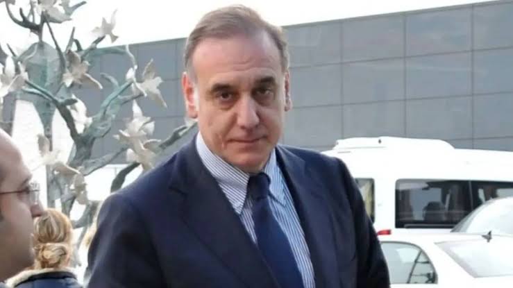 Lütfi Arıboğan Hakkında FETÖ’ye Yardım Suçlamasıyla 5 Yıla Kadar Hapis İstemi 2 Eski TFF Başkan Vekili Lütfi Arıboğan hakkında, futbolda şike soruşturmasına ilişkin dosya kapsamında 5 yıla kadar hapis istemiyle iddianame hazırlandı.