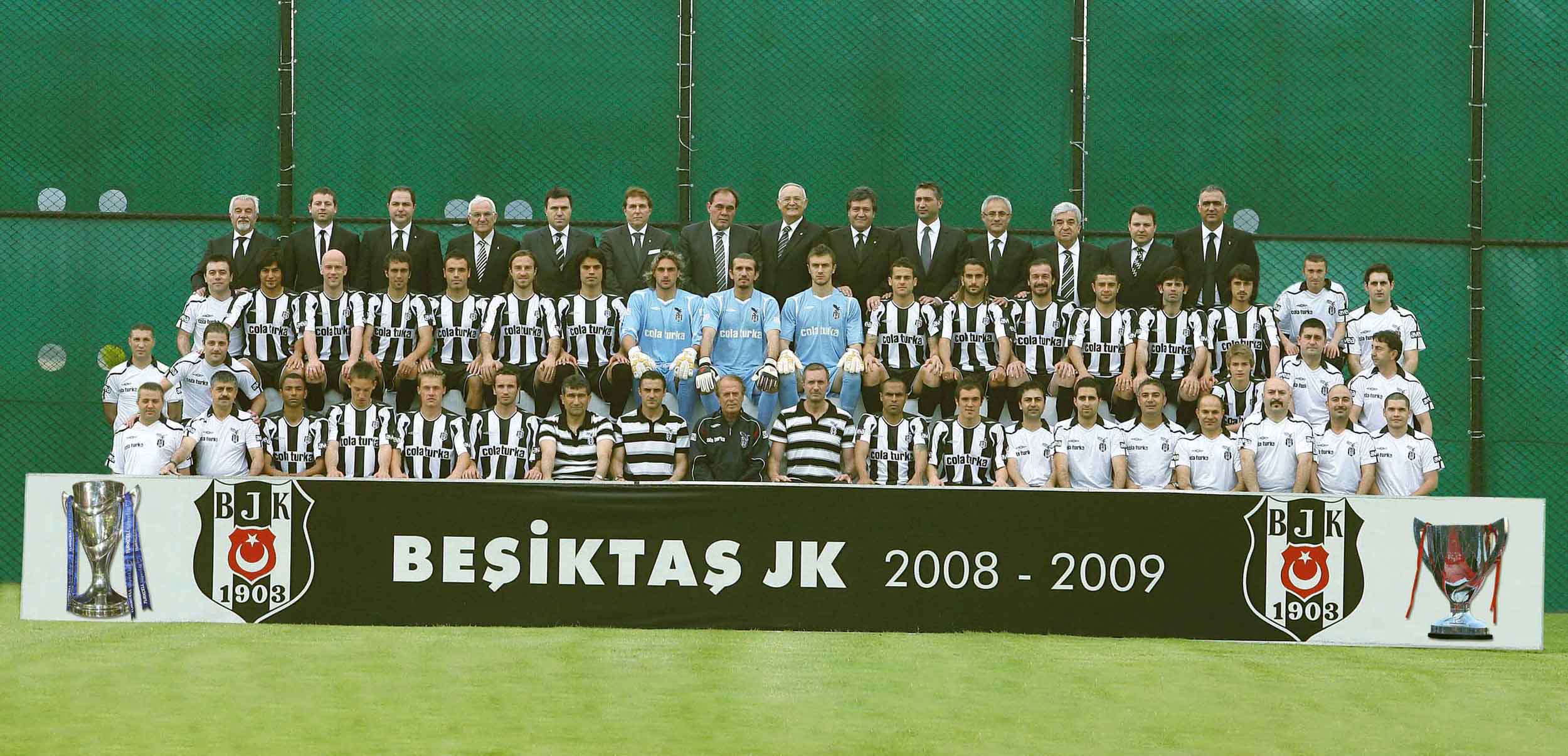 İşte şampiyonun posteri! 1 besiktas sampiyonluk posteri