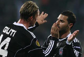 besiktas spor sayfalarinin lideri futbolistan 21 ocak 2011
