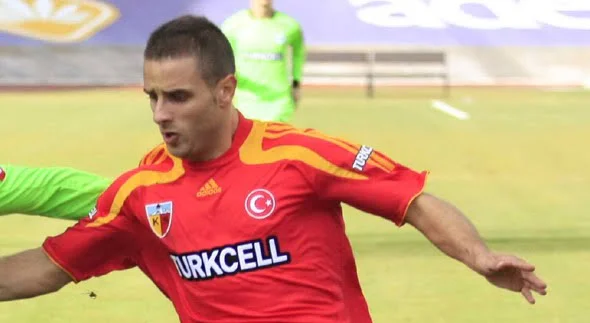 Bilal Aziz gözaltına alındı 1 bilal aziz2