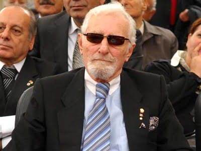 efsane baskan suleyman seba futbolistan e1303480620934