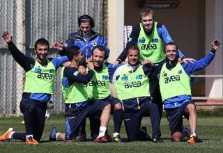 fenerbahcede derbi hazirliklari basladi