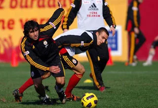 Galatasaray Bursaspor'a hazırlanıyor 1 galatasaray bursaspora hazirlaniyor futbolistan