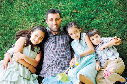 Hakan Şükür bombaladı 1 hakansukur ailesi