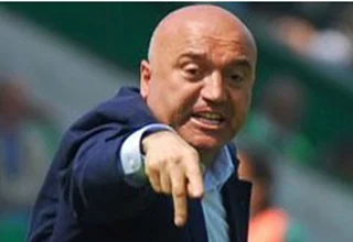 Hikmet Karaman; Anadolu kulüpleri şaha kalktı 1 hikmetkaraman manisaspor futbolistan 24 aralik 2010
