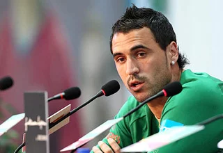 Almeida'dan şok açıklama; Beşiktaş'a geleceğim haberleri yalan 1 hugoalmeidadansokaciklama futbolistan 22 aralik 2010