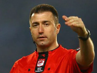 Romanya-Lüksemburg maçını Hüseyin Göçek yönetecek 1 huseyin gocek futbolistan1