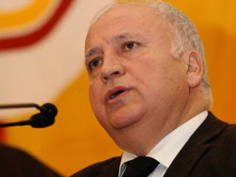 Işın Çelebi; 12.000 üyeli Galatasaray, 100 imparatorun eline bırakılmamalı 1 isin celebi galatasaray futbolistan