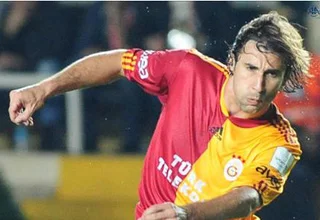 Lorik Cana; İstanbul'a gelmeden öncede Galatasaray taraftarıydım 1 lorikcana galatasaray futbolistan 22 aralik 2010