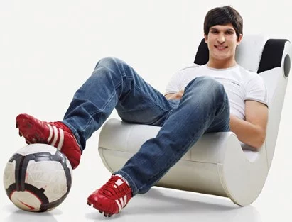 Beşiktaş 'lı Necip Uysal; Ümraniye 'ye otobüsle giderdim 1 necip uysal besiktas futbolistan2 e1301584591468