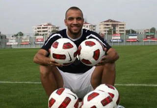 Bursaspor'dan Sercan Yıldırım'a yeni teklif 1 sercanyildirim futbolistan 24 aralik 2010