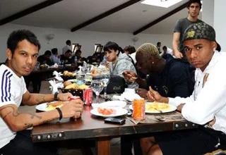 Trabzonspor'a Gaziantep maçı öncesi moral yemeği!.. 1 trabzonspormoralyemegi1