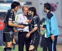İbrahim Üzülmez yeniden kaptan 1 uzulmez kaptan denizli