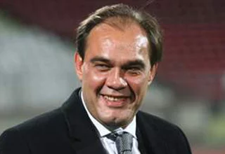 Beşiktaş Başkanı Demirören: Teknik direktörümüz Schuster ve ekibine güvenimiz tamdır!.. 1 yildirimdemiroren.futbolistan