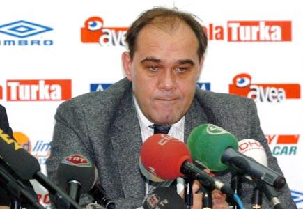 Yıldırım Demirören ve yönetimi medyaya savaş açtı!.. 1 yildirimdemiroren3.futbolistan