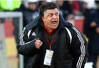 Yılmaz Vural; Dünkü çocuk bunu yapıyorsa!.. 1 yilmazvural kasimpasa futbolistan 20 aralik 2010yeni .3