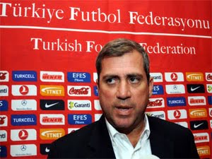 Futbolistan soruyor! Hani kriptolarla geliyordu !.. 1 yunus egemenoglu