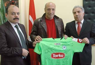 ziya dogan cezaevi konferans futbolistan